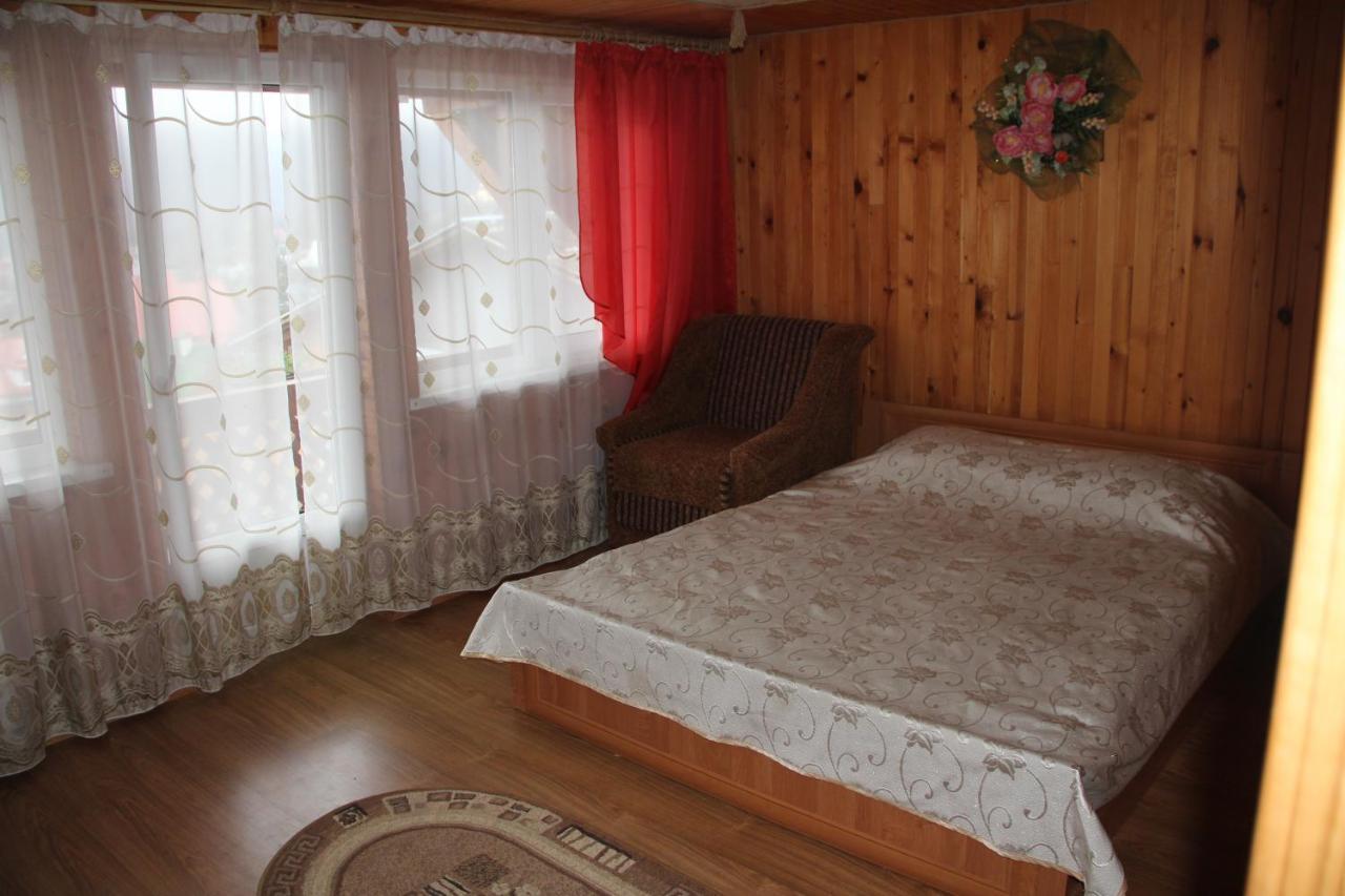 Kray Dorogy Villa Yaremche Ruang foto